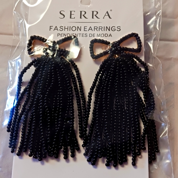 Bow and Beaded Tassels Earrings - Picture 3 of 4
